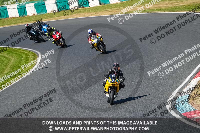 enduro digital images;event digital images;eventdigitalimages;mallory park;mallory park photographs;mallory park trackday;mallory park trackday photographs;no limits trackdays;peter wileman photography;racing digital images;trackday digital images;trackday photos